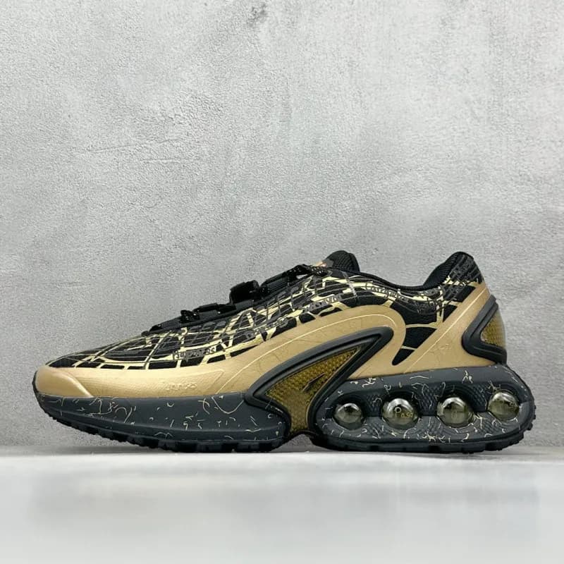 Yeezy 700 Wave Runner