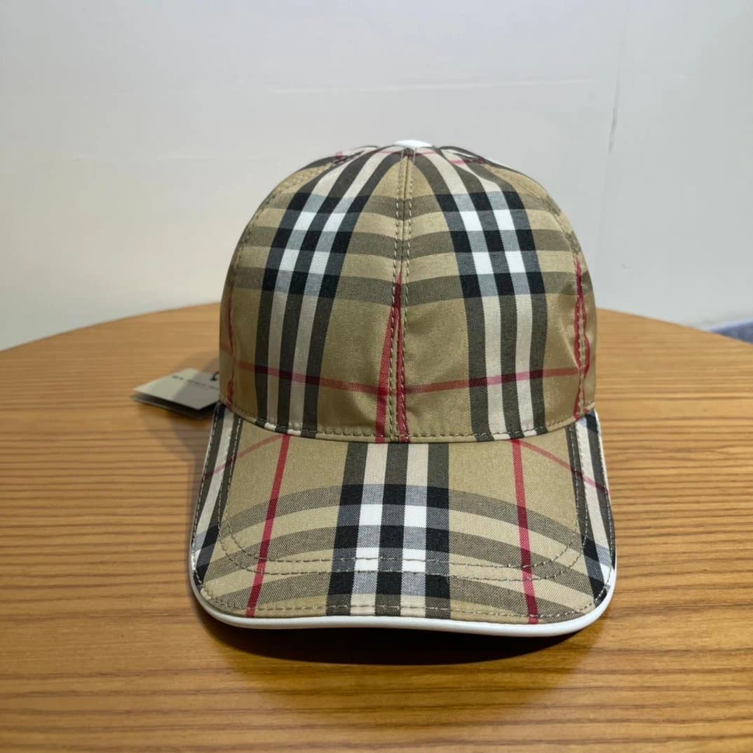 Burberry Cap Checkered — 15