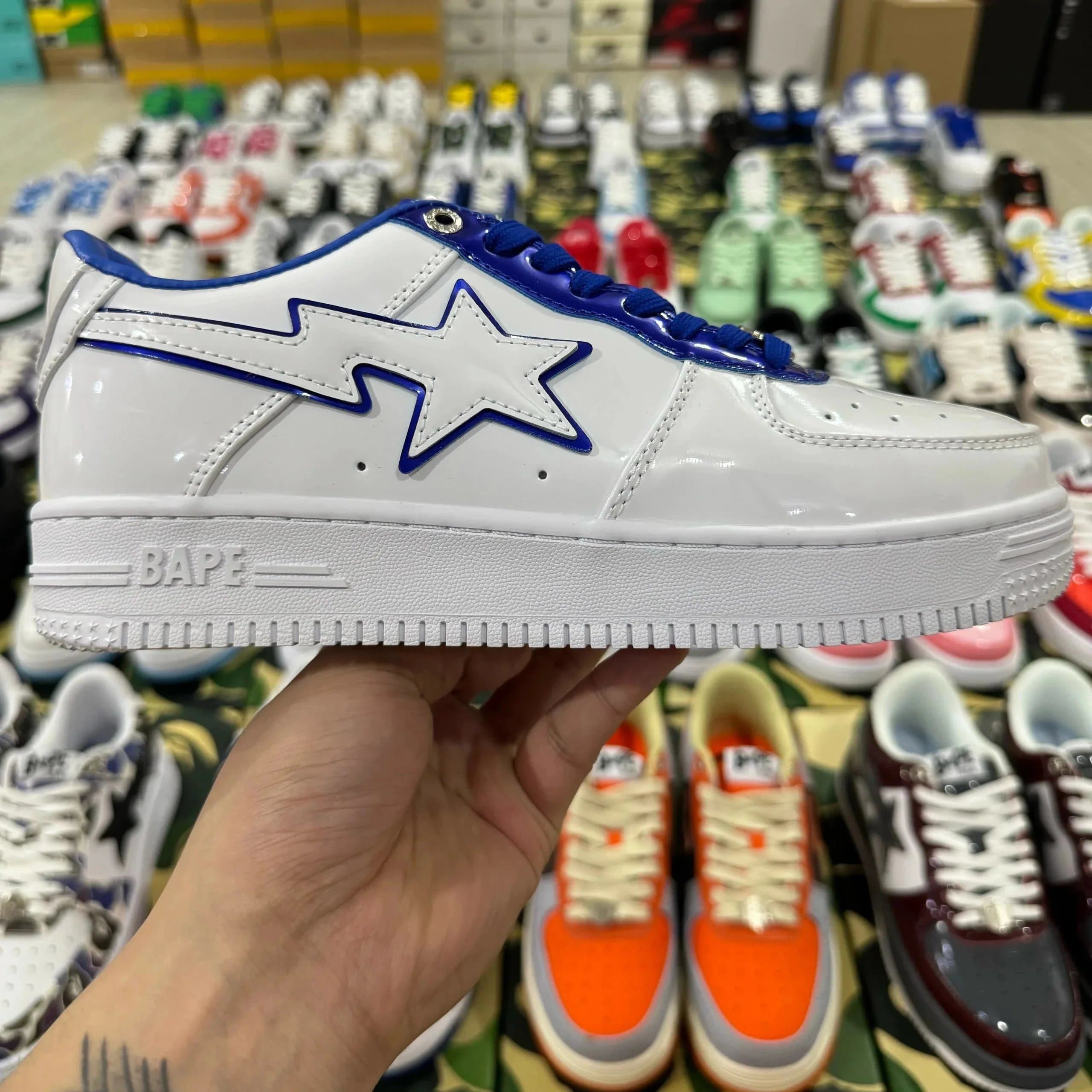 Bape Sta Glossy Star — 白蓝漆皮
