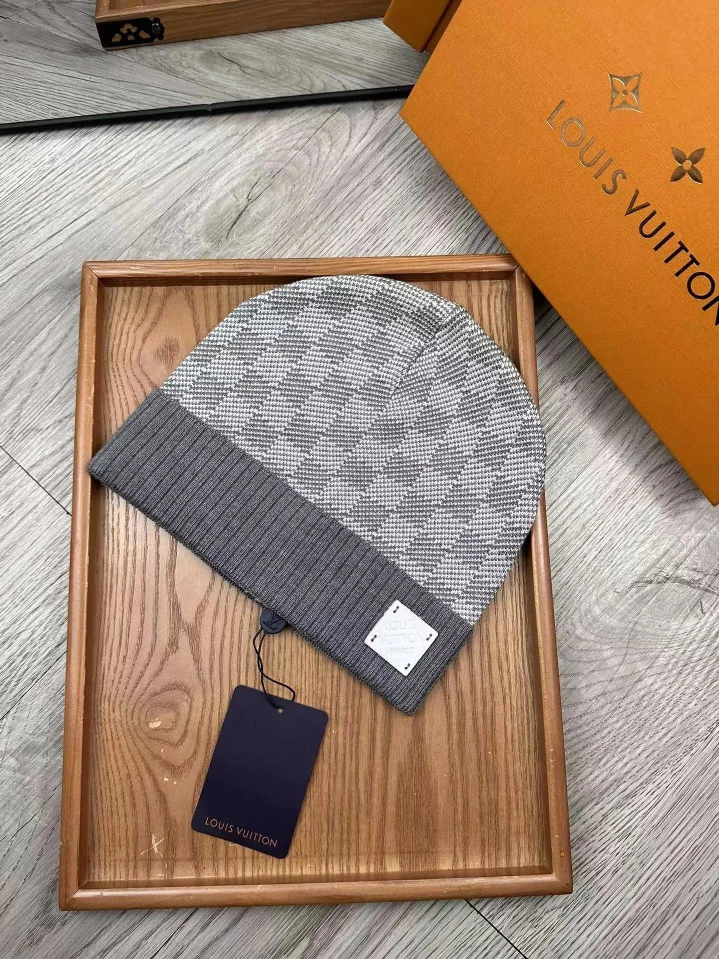 Louis Vuitton Monogram Knit Beanie Damier Pattern — 2-格子浅灰色*Top quality