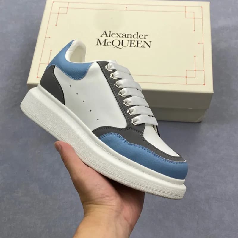 Alexander McQueen Oversized Sneaker White Red — 蓝白色
