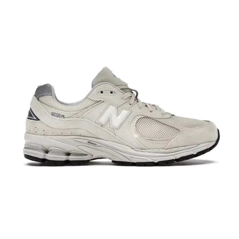 New Balance 2002R Grey — Bone Light Aluminum ML2002RE