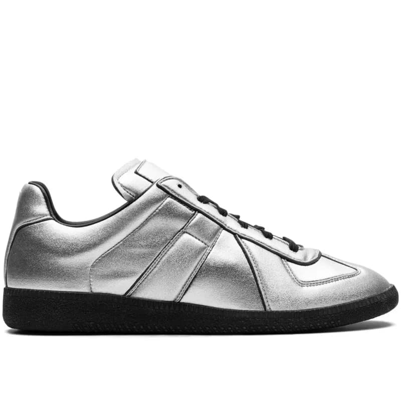 Maison Margiela Future Sneaker All Black — 09