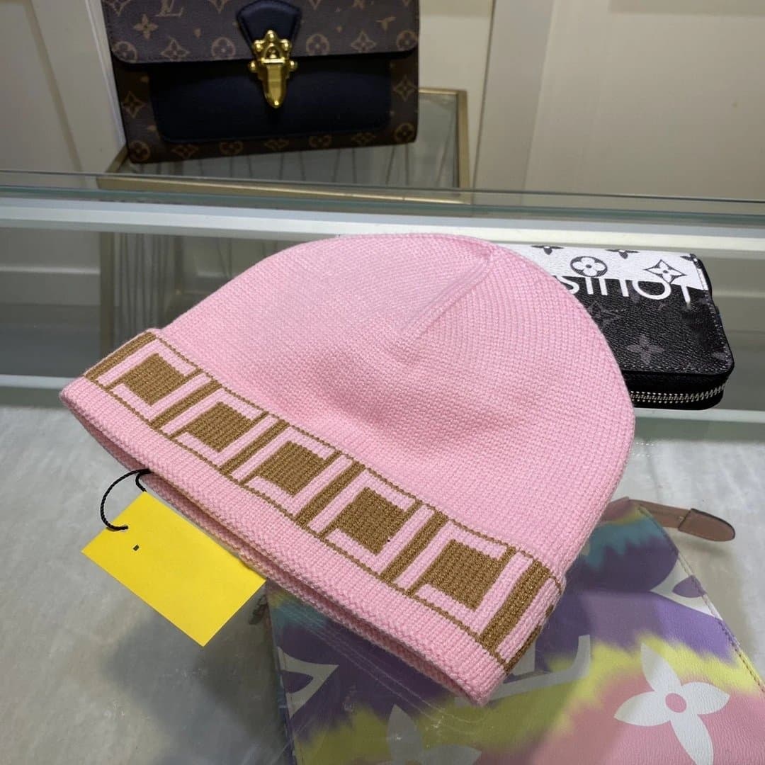 Gucci Knit Beanie GG Logo Band