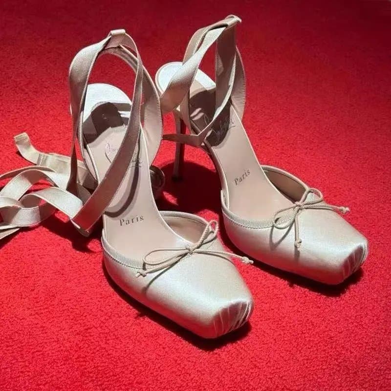 Christian Louboutin Louis Junior Satin Bow