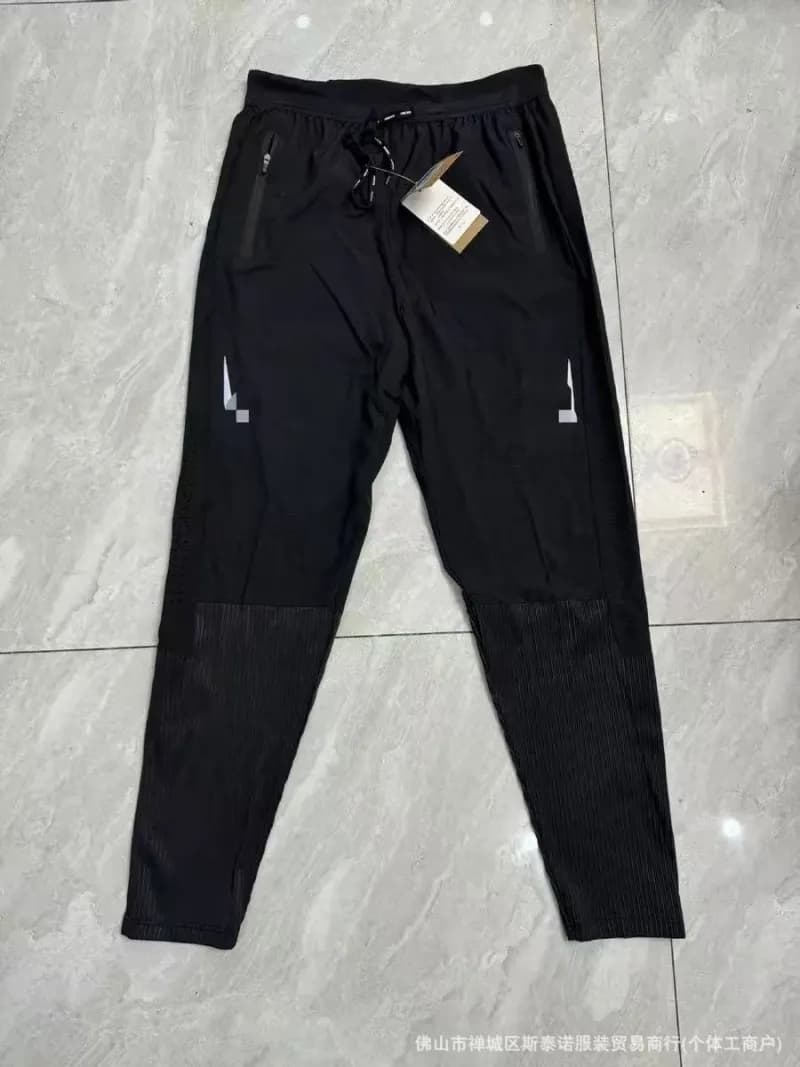 Nike Track Pants Logo Print — 233 black