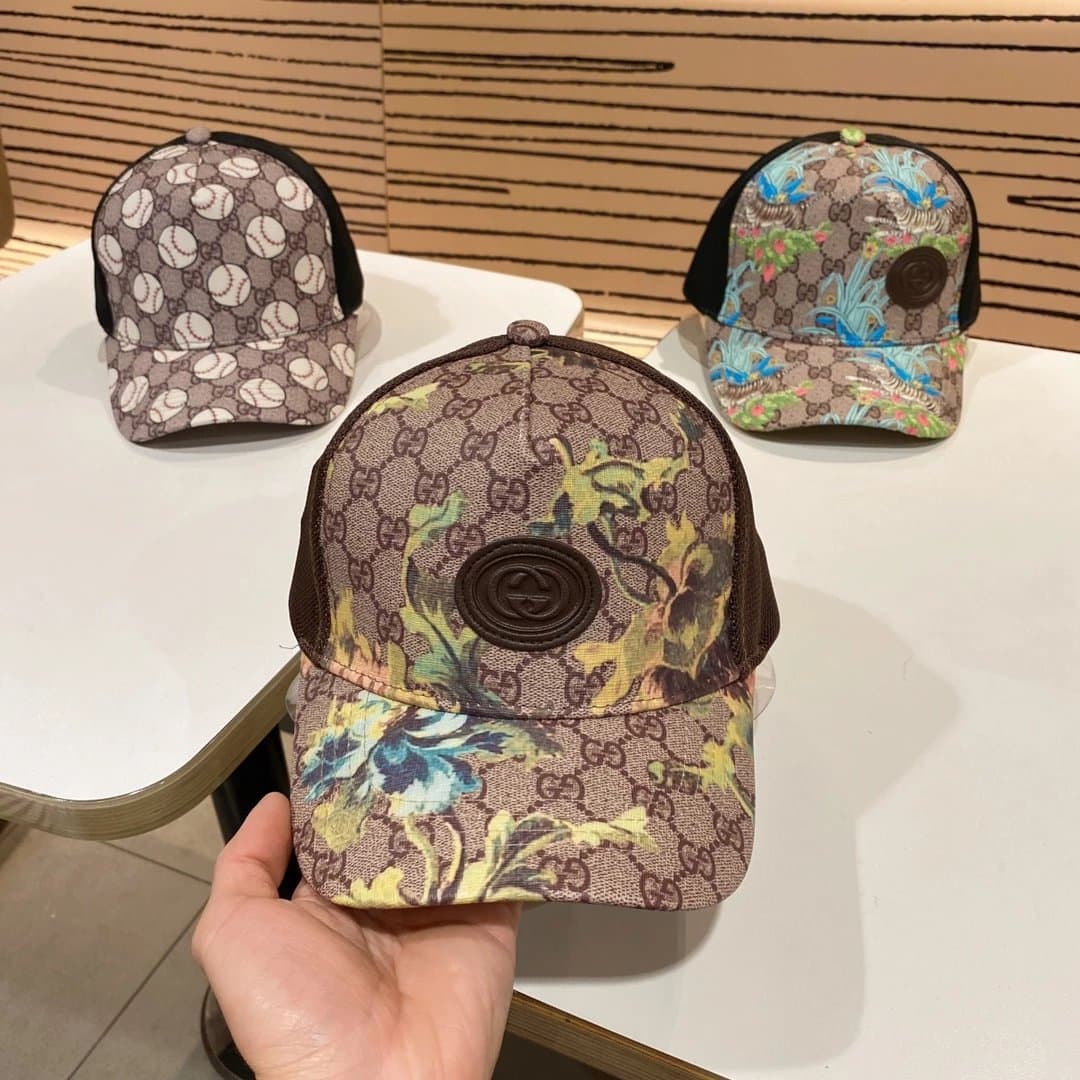 Gucci Baseball Cap GG Monogram — 18