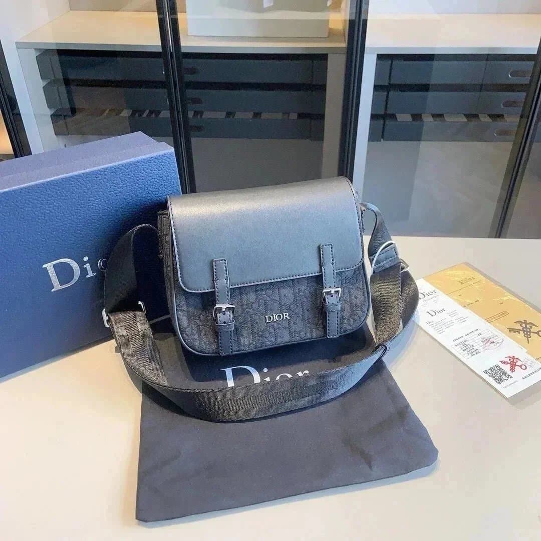 Dior Saddle Bag Oblique Monogram — 40