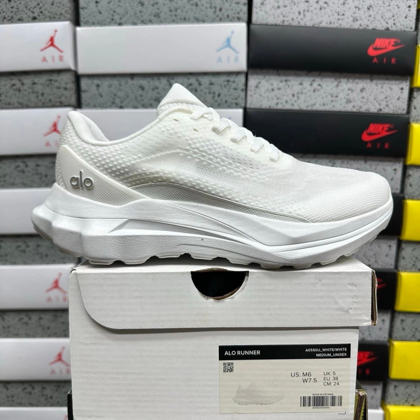 Nike ALO Runner Grey — A0590U_WHITE/WHITE 白色