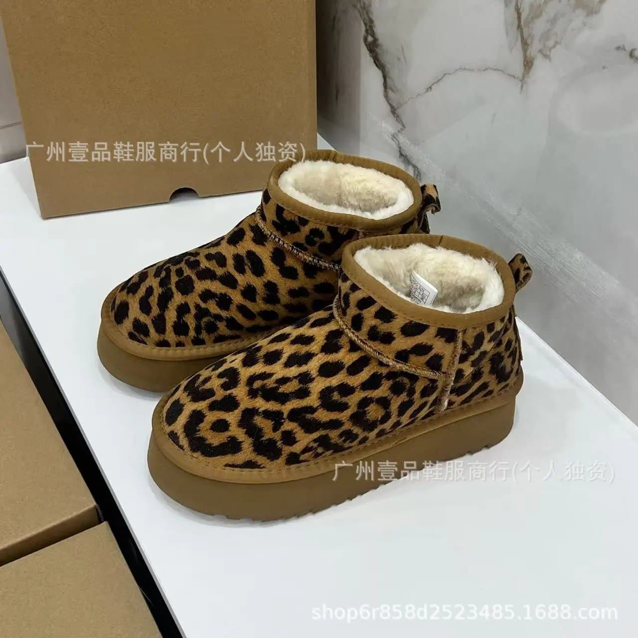 UGG Mini Classic Shearling Lined — mini豹纹3.5cm
