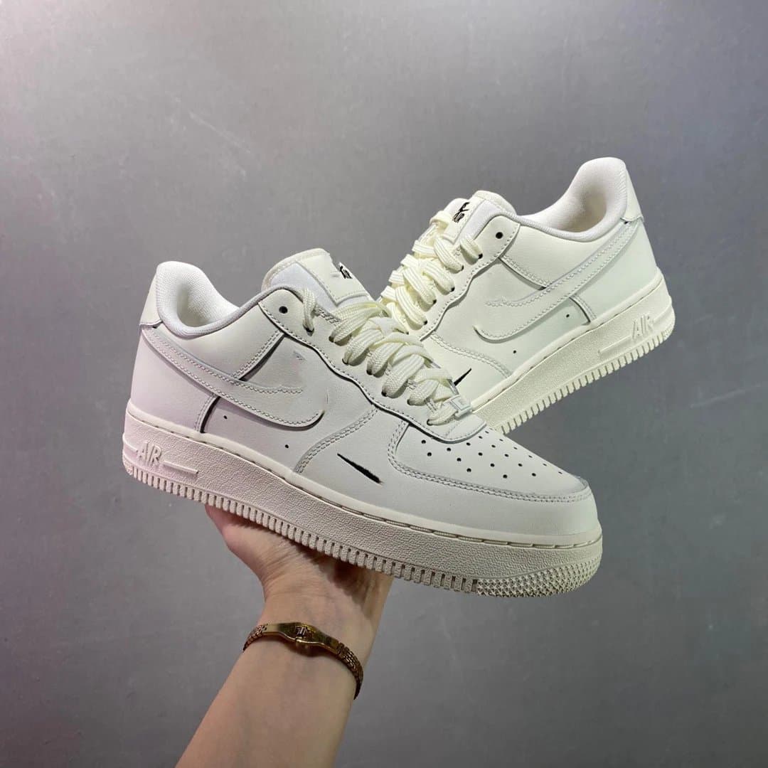 Nike × Off-White Air Force 1 Low Love You Forever — 17