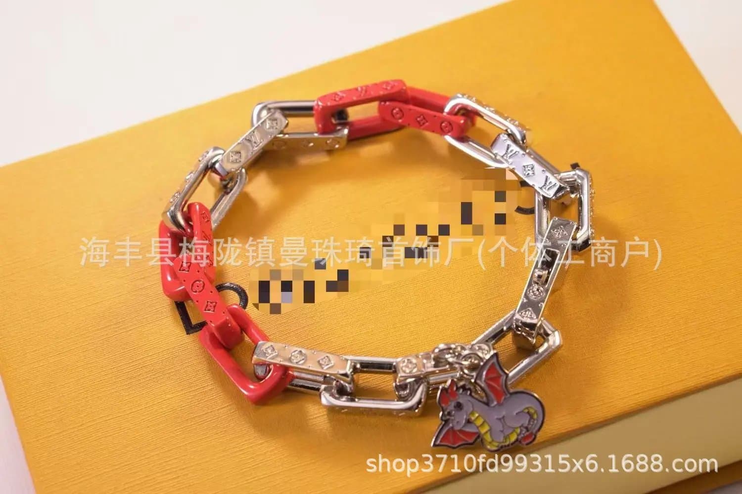 Louis Vuitton LV Pearl Bracelet Turquoise and Pearl — LVSL013