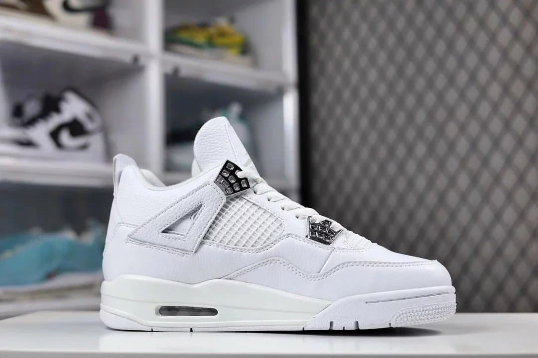 Air Jordan 4 Retro Triple Black — 308497-100