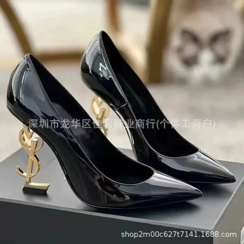 Saint Laurent Opium Pump Patent Leather