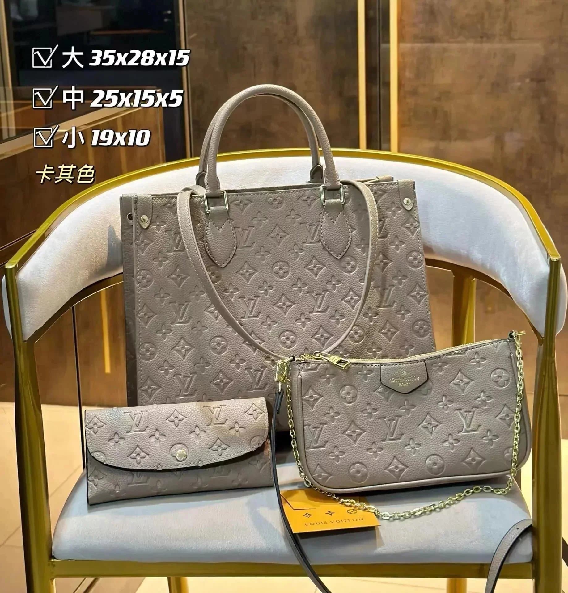 Louis Vuitton Speedy Monogram Canvas — 13(Only the biggest one)