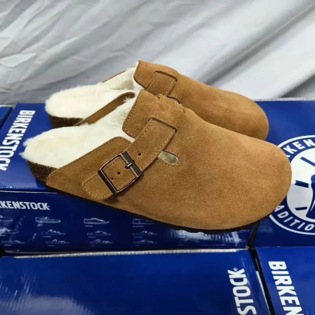 Birkenstock Boston Clog Suede Shearling Lined