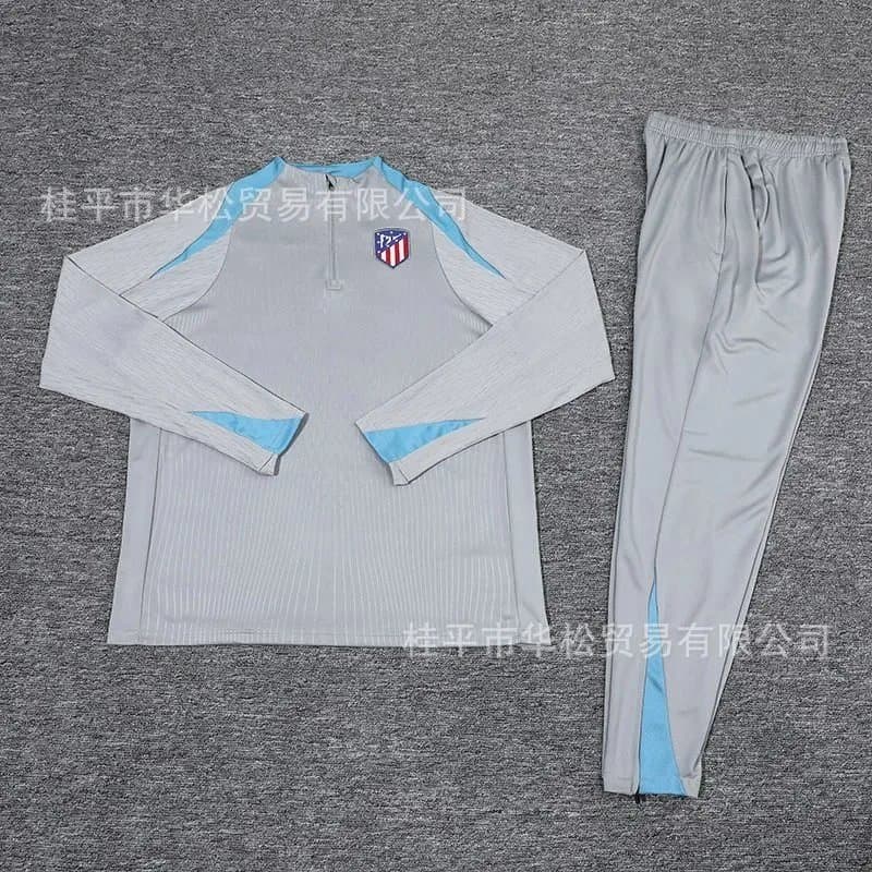 Adidas Training Set Bayern Munich — 31