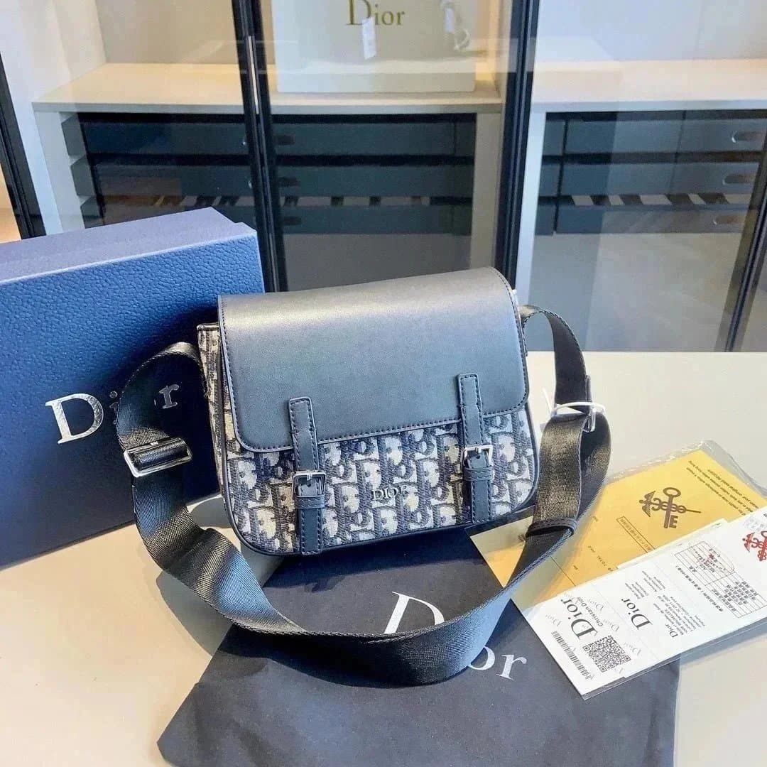 Dior Saddle Bag Oblique Monogram — 39