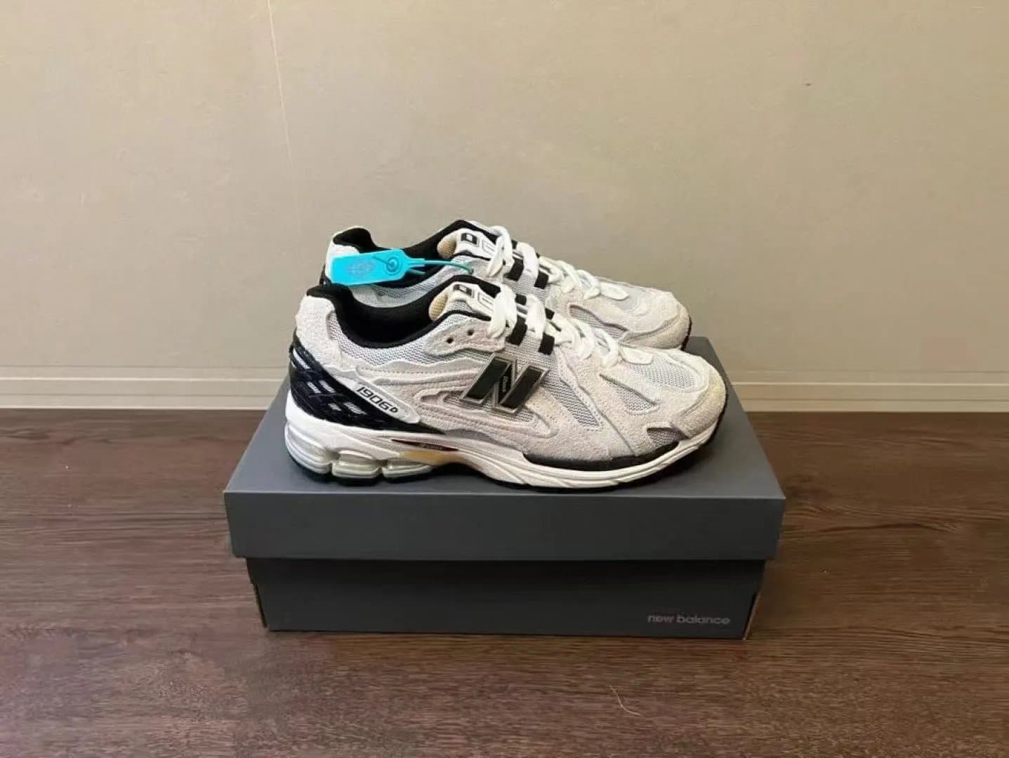 New Balance 140 Lime Accent — 17