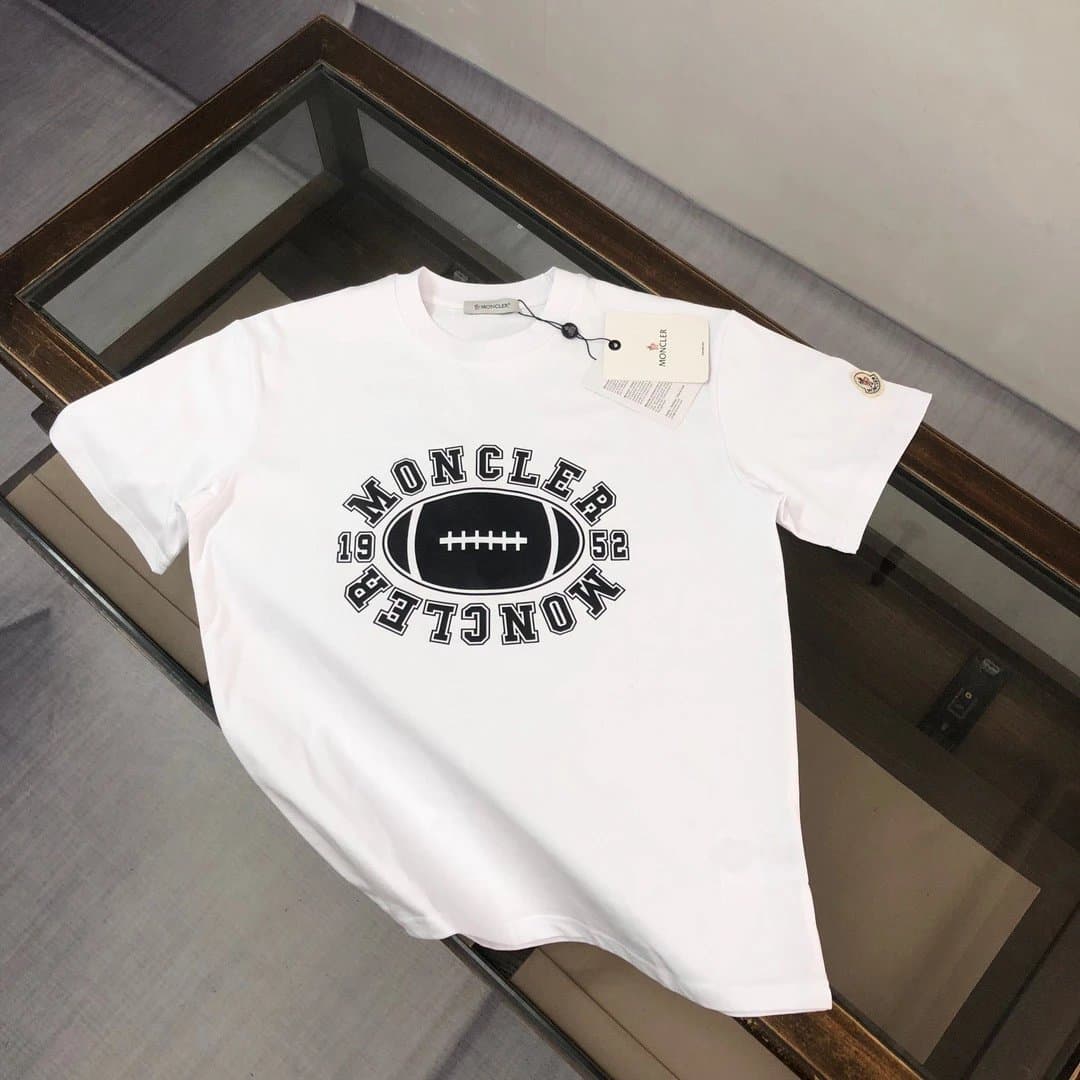 Moncler Logo T-Shirt Script Logo — 32