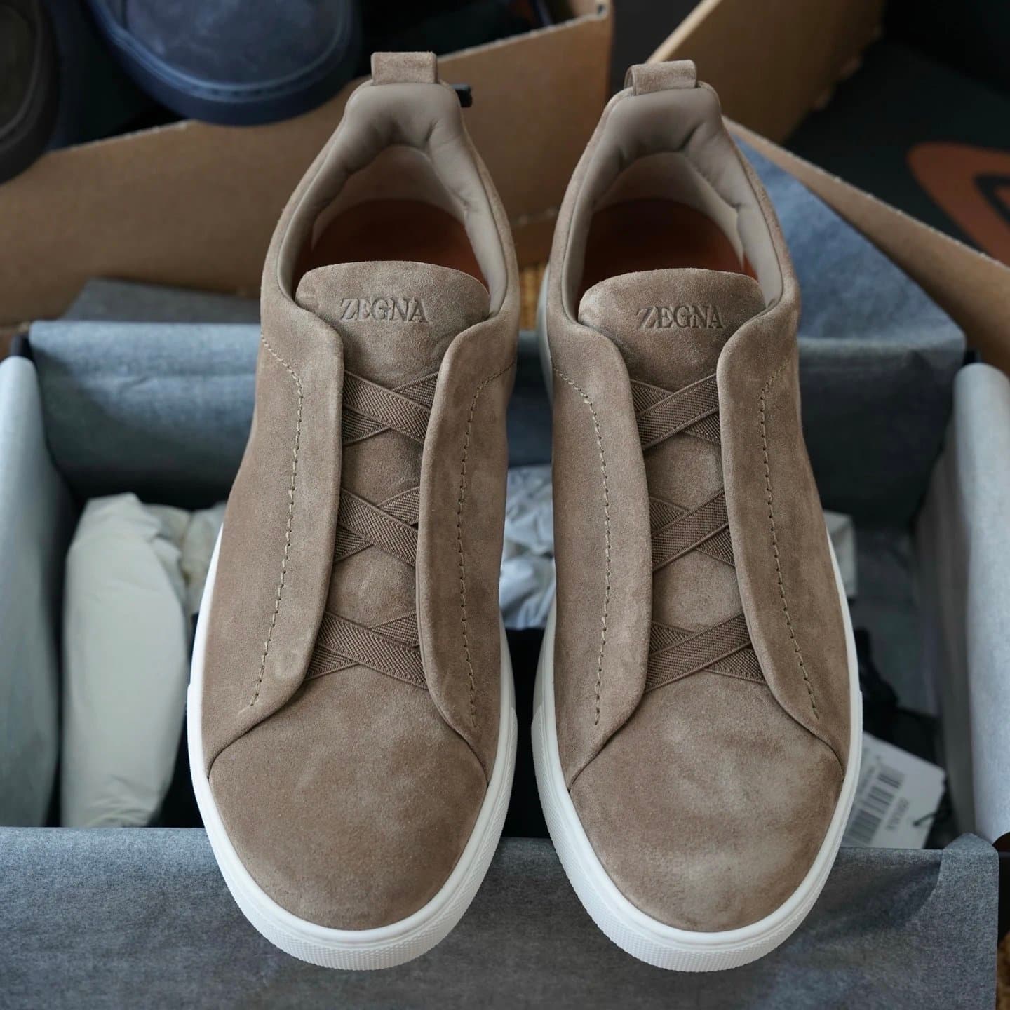 Prada Sneaker Suede Laceless — Z2