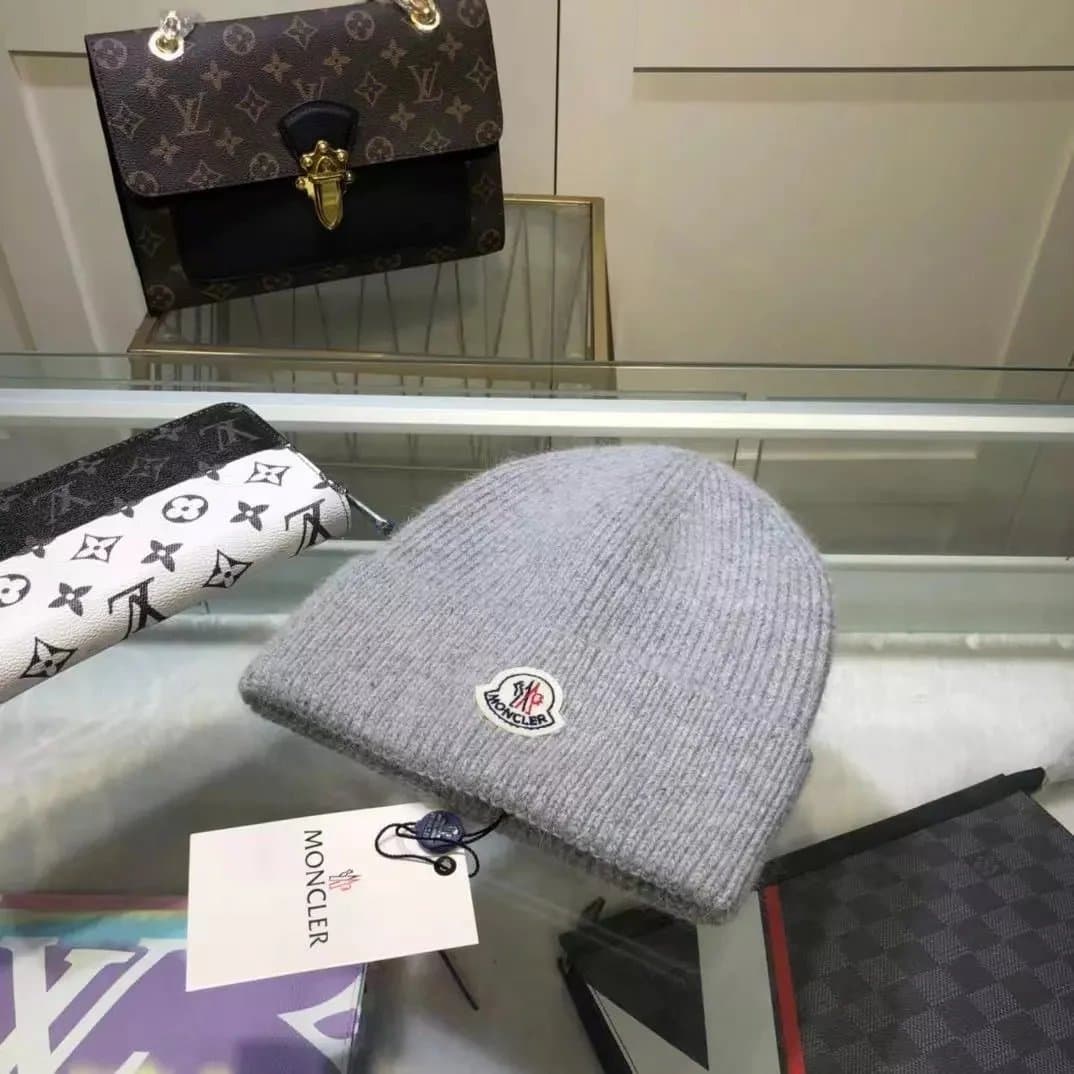 Louis Vuitton Monogram Scarf & Beanie Set Black Monogram Knit — 221#浅灰色
