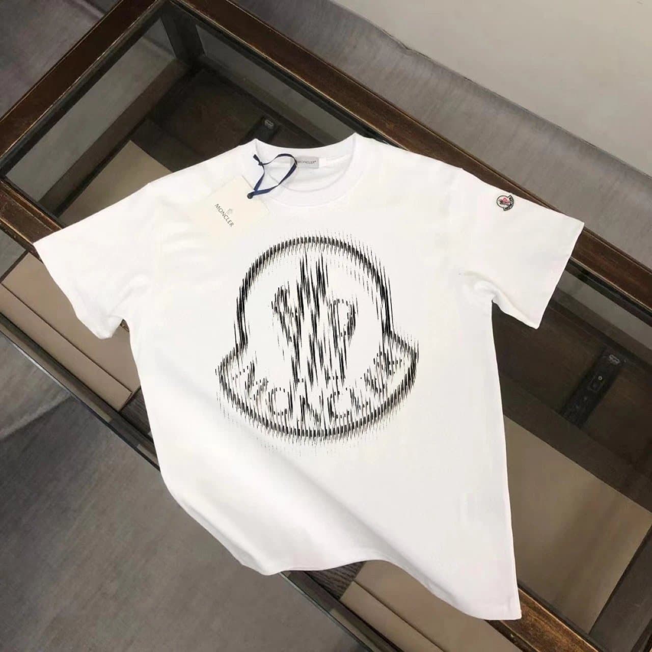 Moncler Logo T-Shirt Script Logo — 37