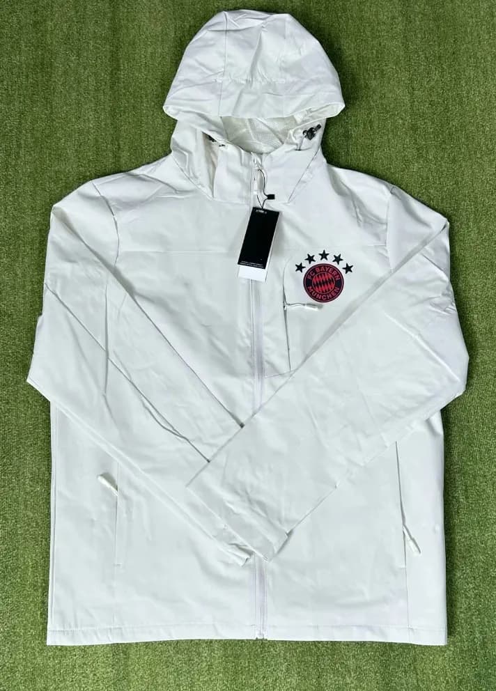 Arc'teryx Essentials Shorts Embroidered Logo — Bayern white windbreaker thin style