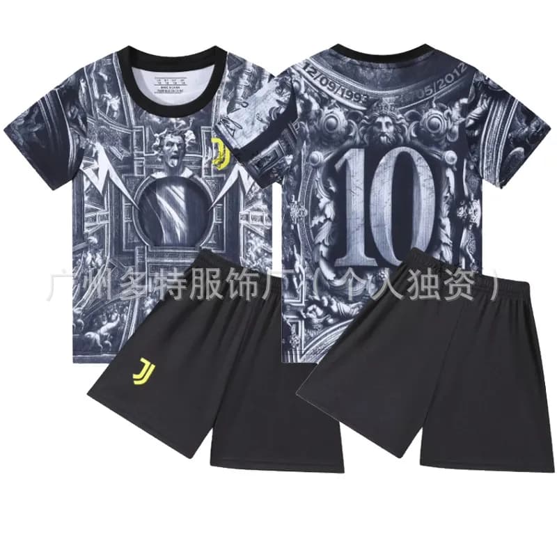 Juventus Jersey & Shorts Set Baroque Print