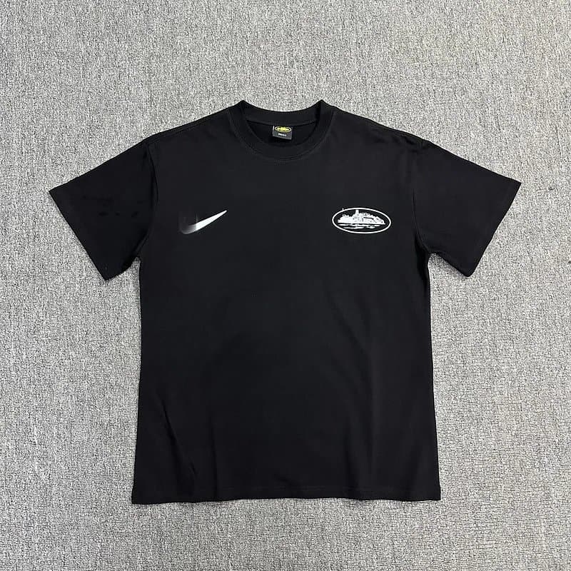 Nike T-Shirt Land Rover Graphic