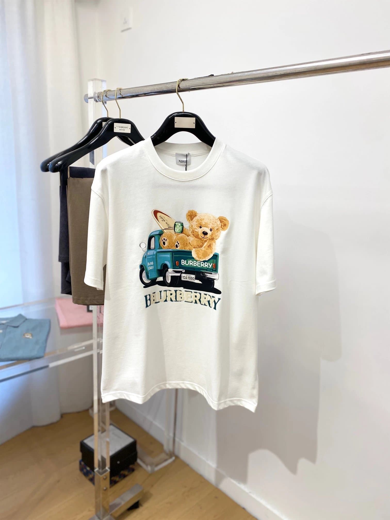 Burberry Logo T-Shirt Monogram Print — 15