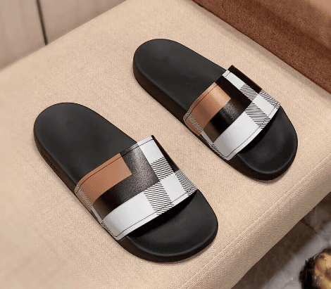 Burberry Check Slide House Check