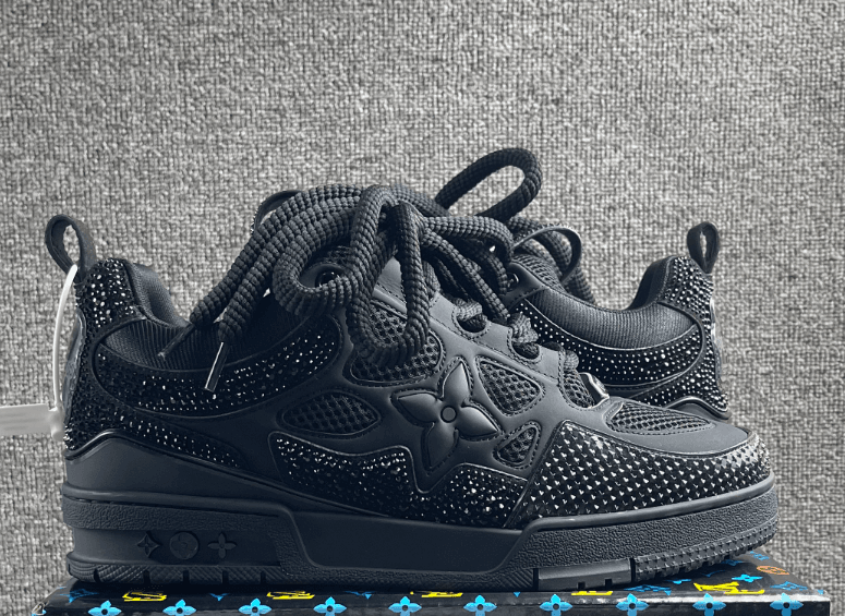 Louis Vuitton LV Trainer Monogram Canvas — X1版 SK8黑武士带钻