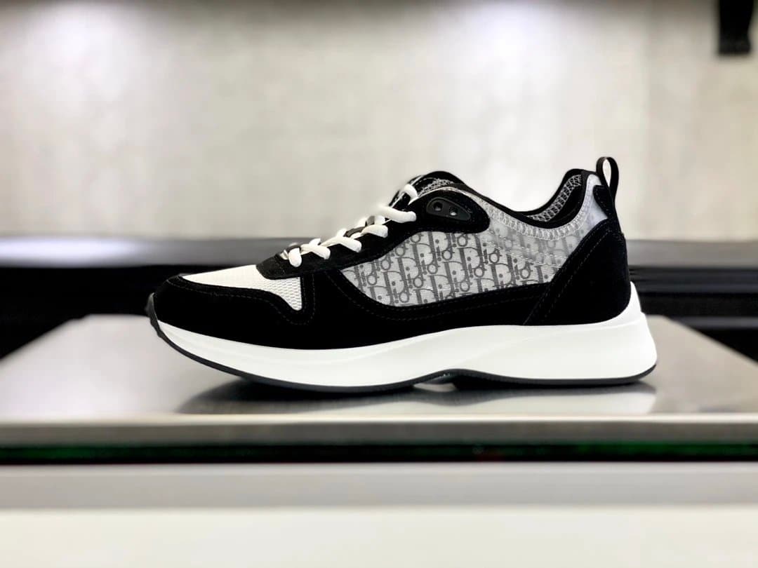 Dior B22 Sneaker Monogram Mesh — 3