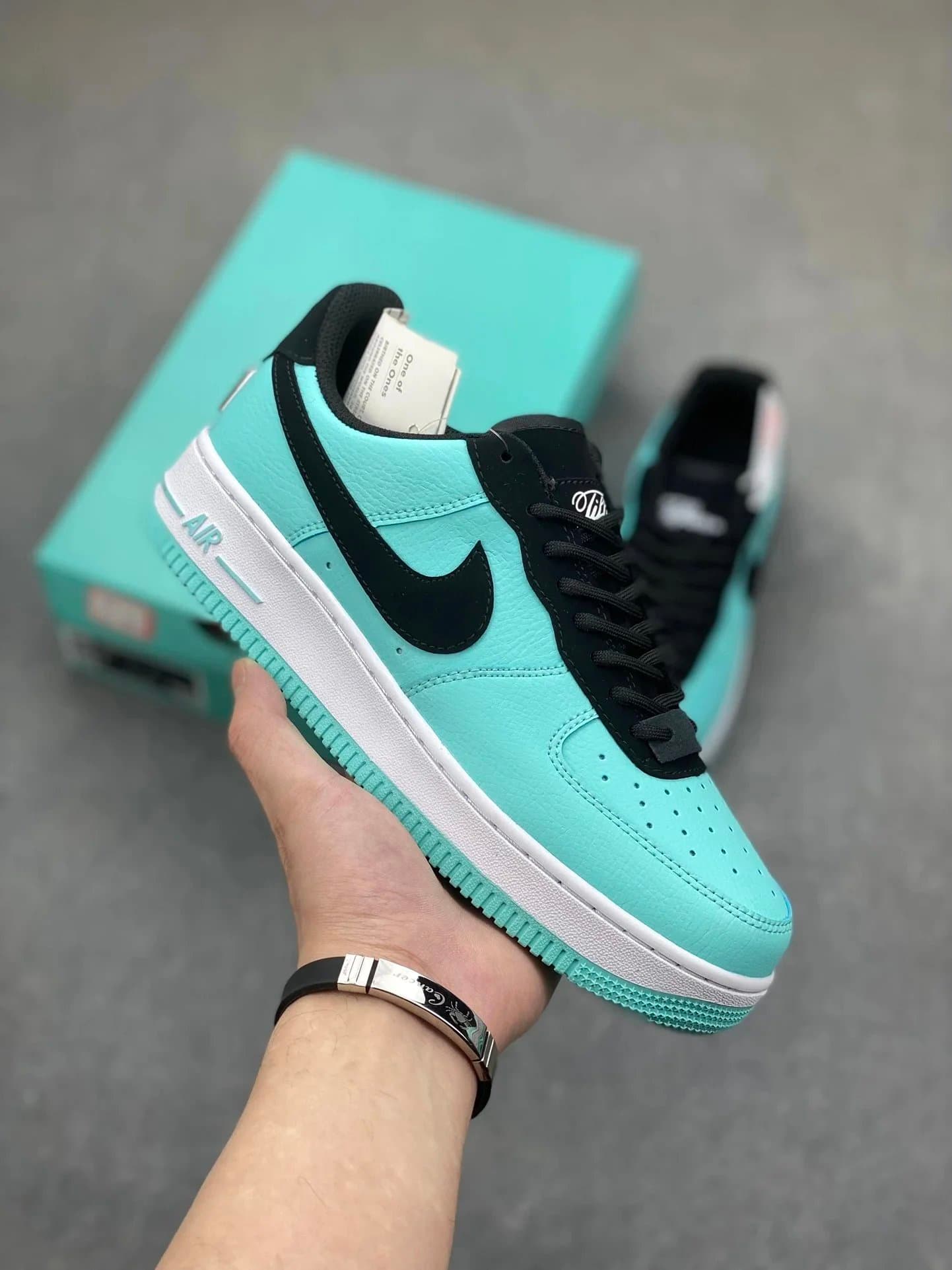 Nike Air Force 1 Low Off-White — 10