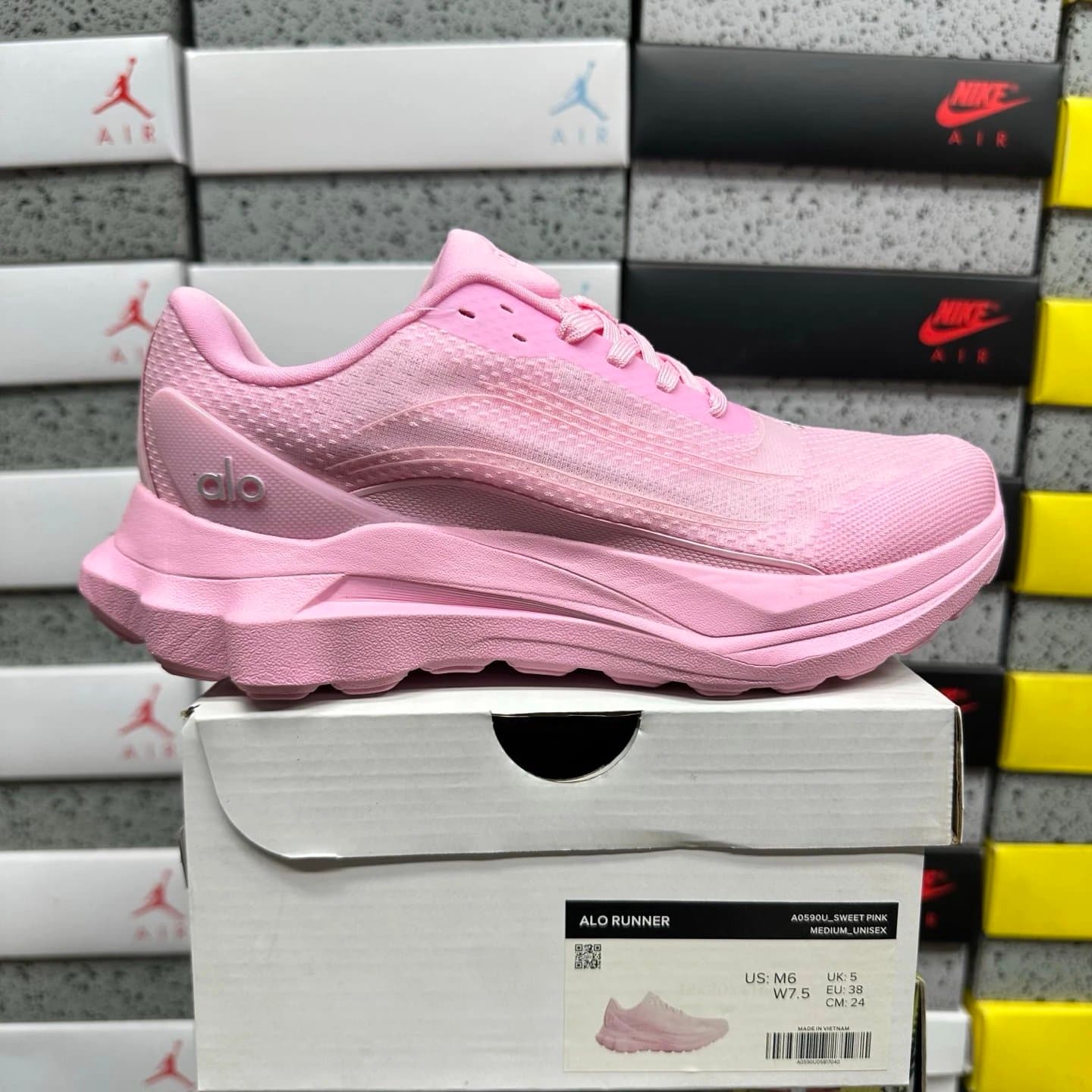 Nike ALO Runner Grey — A0590U_SWEET PINK 粉色