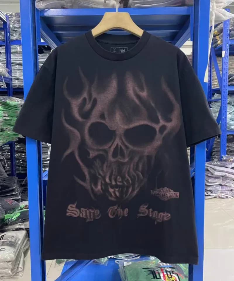Saint Michael Graphic T-Shirt Superman Logo — Cm16 model washed black