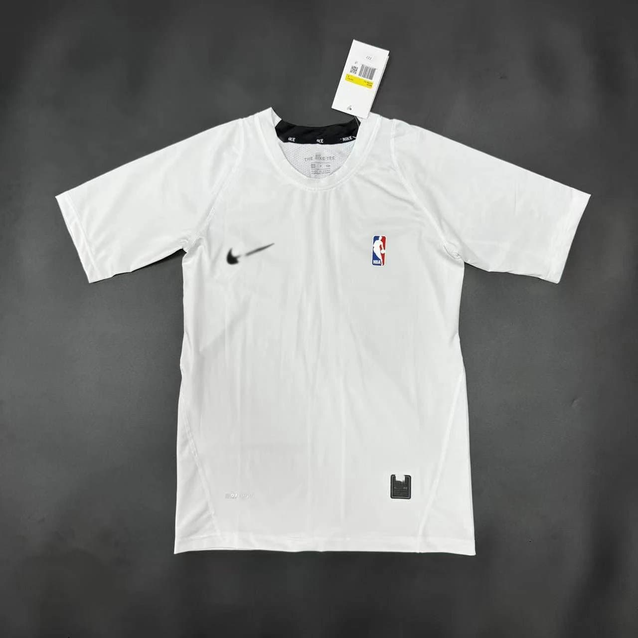 Nike Pro Tank Solid White — NBA紧身短袖白