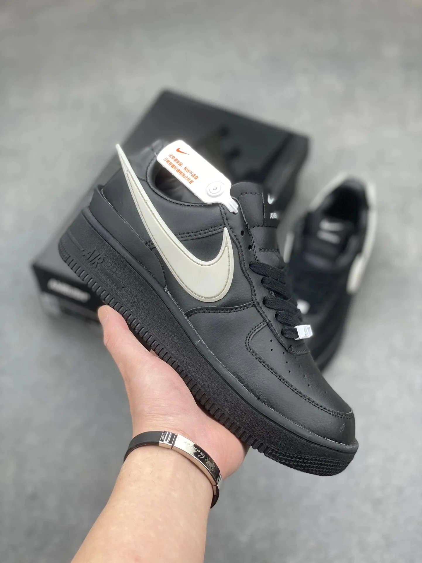 Nike Air Force 1 Low Off-White — 19