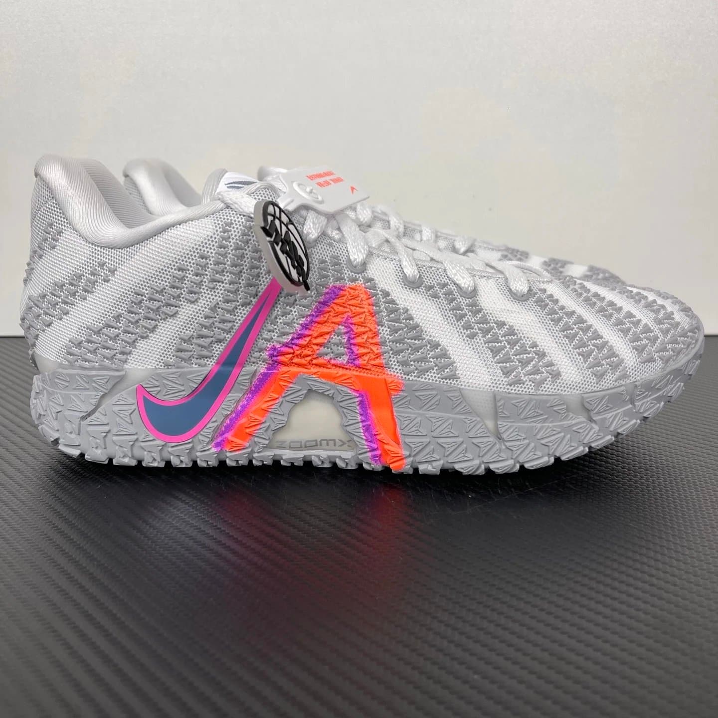 Nike Air VaporMax Triple White — 灭世版本 · 莫兰特三代灰白 HF2794-100
