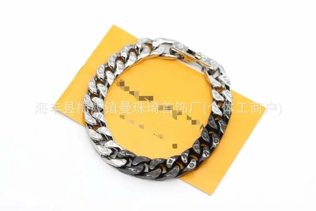 Louis Vuitton LV Pearl Bracelet Turquoise and Pearl — LVSL008