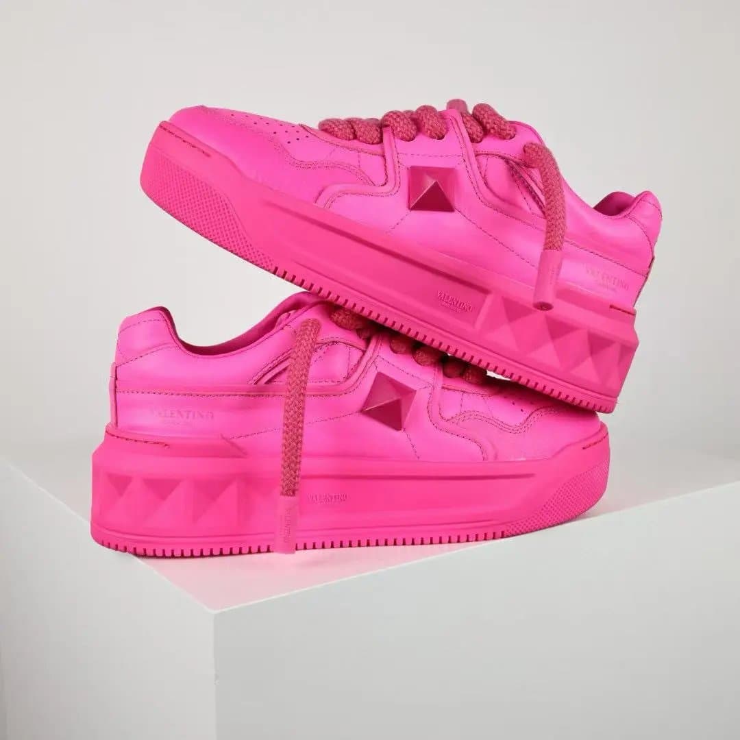 Valentino Garavani Rockstud Rockstud Leather — GZ版本 VLTN粗鞋带粉