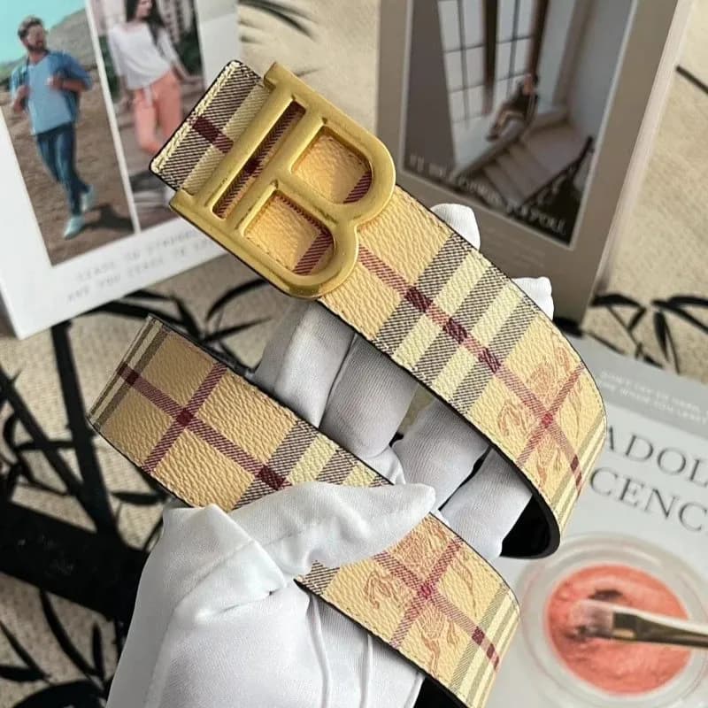 Burberry Check Belt Classic Vintage Check