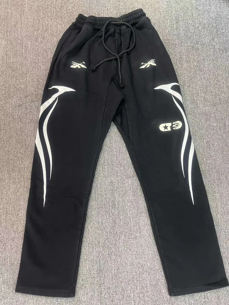 Travis Scott Zip-Up Hoodie Flame Star Graphic — 76
