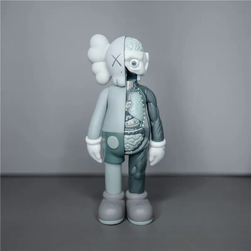 KAWS Companion Black with Yellow X Eyes — 半解剖灰-20cm