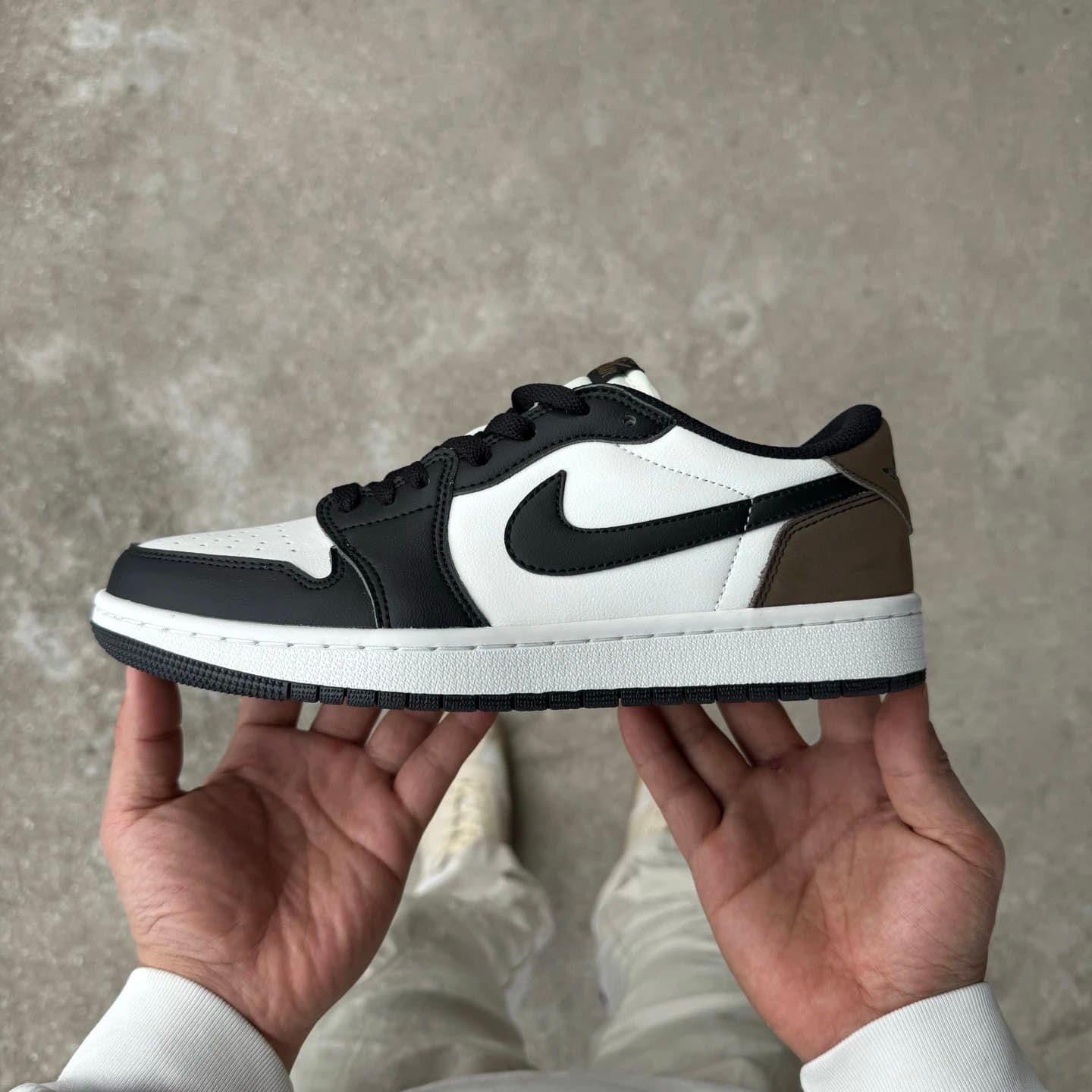 Air Jordan 1 Low Mocha