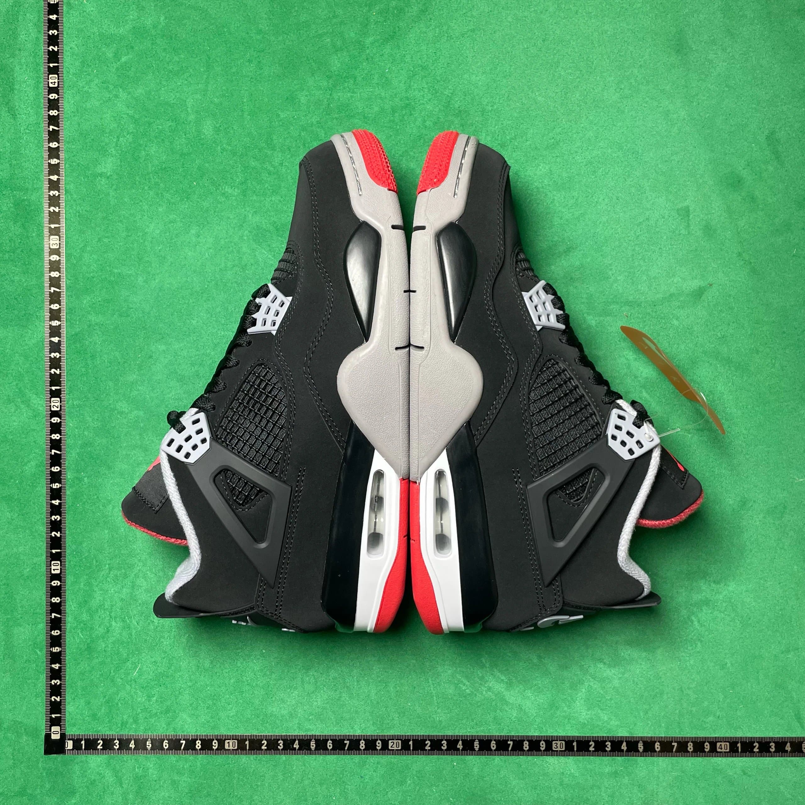 Air Jordan 4 Bred — 21号黑红公牛308497-060