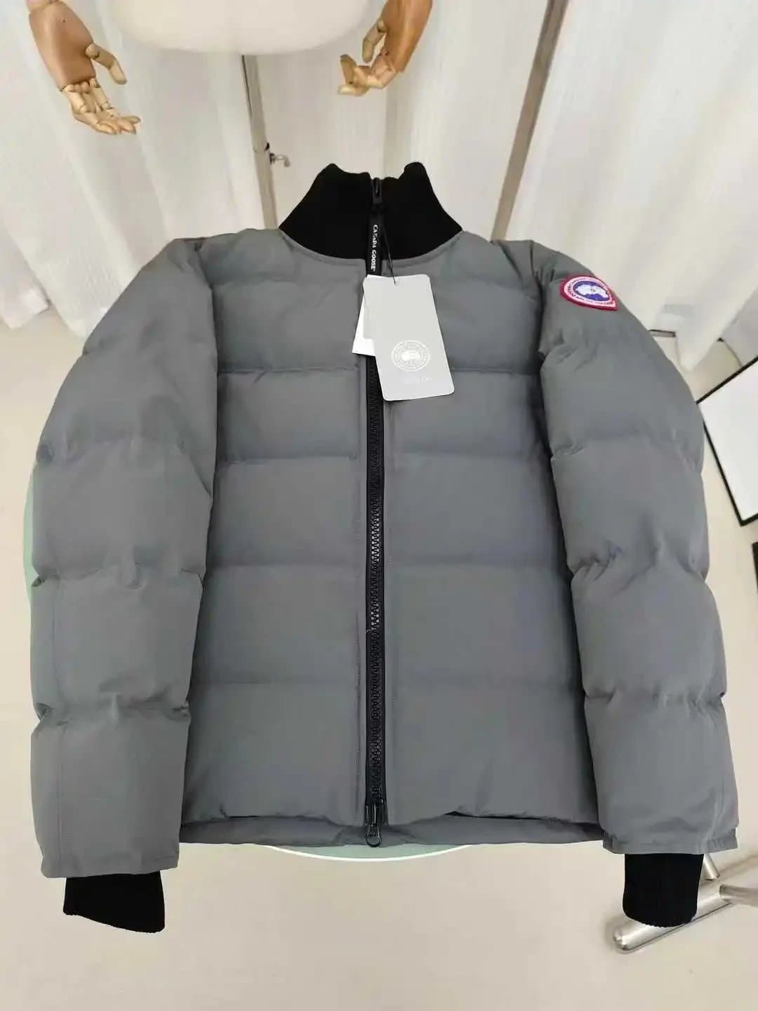 Moncler Quilted Vest Jacket Ribbed Sleeve — Canada goose无帽灰色<70%白绒(羽绒服)