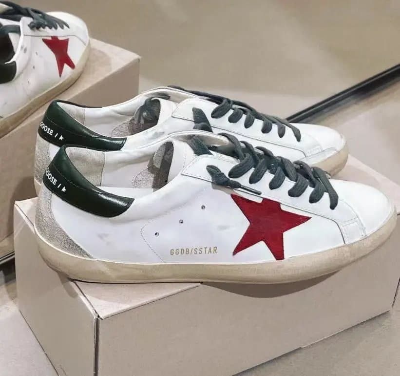 Golden Goose Superstar Glitter Star — 10