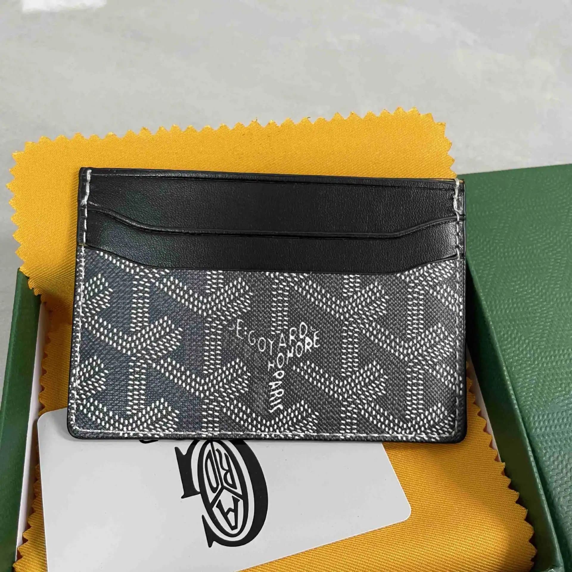 Goyard Card Holder Chevron Pattern — 黑灰色